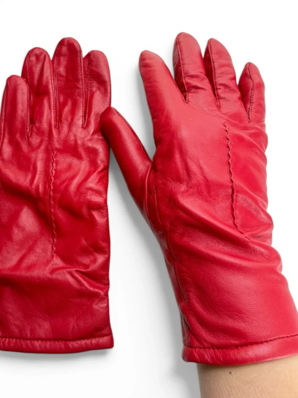 Women Red Leather Gloves Acrylic Lined Size 8 Classic Wrist Length